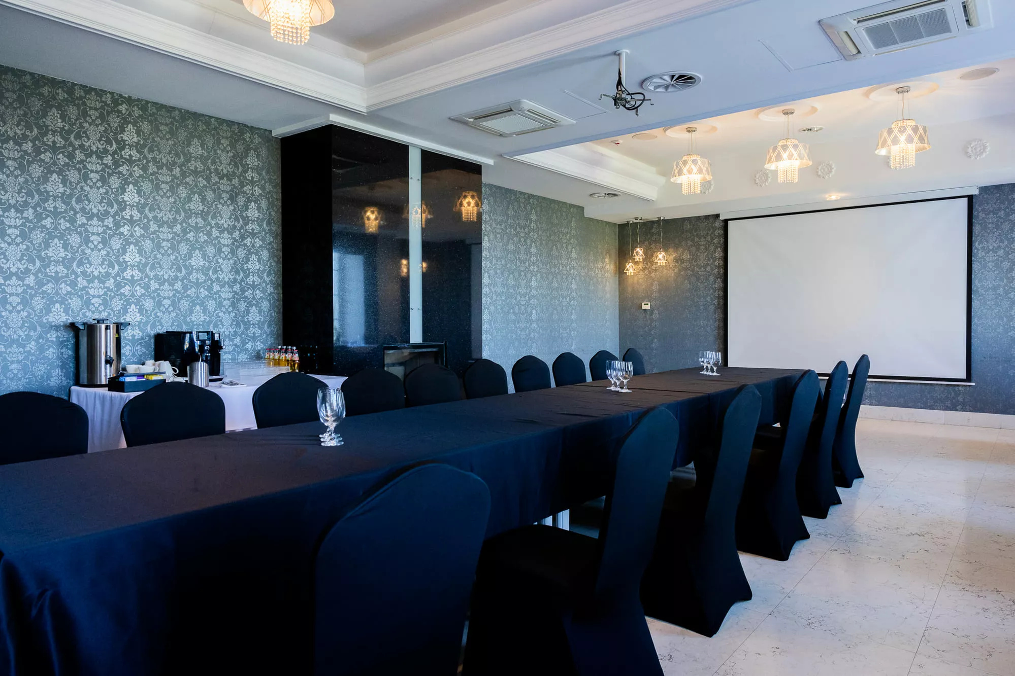 Konferencje