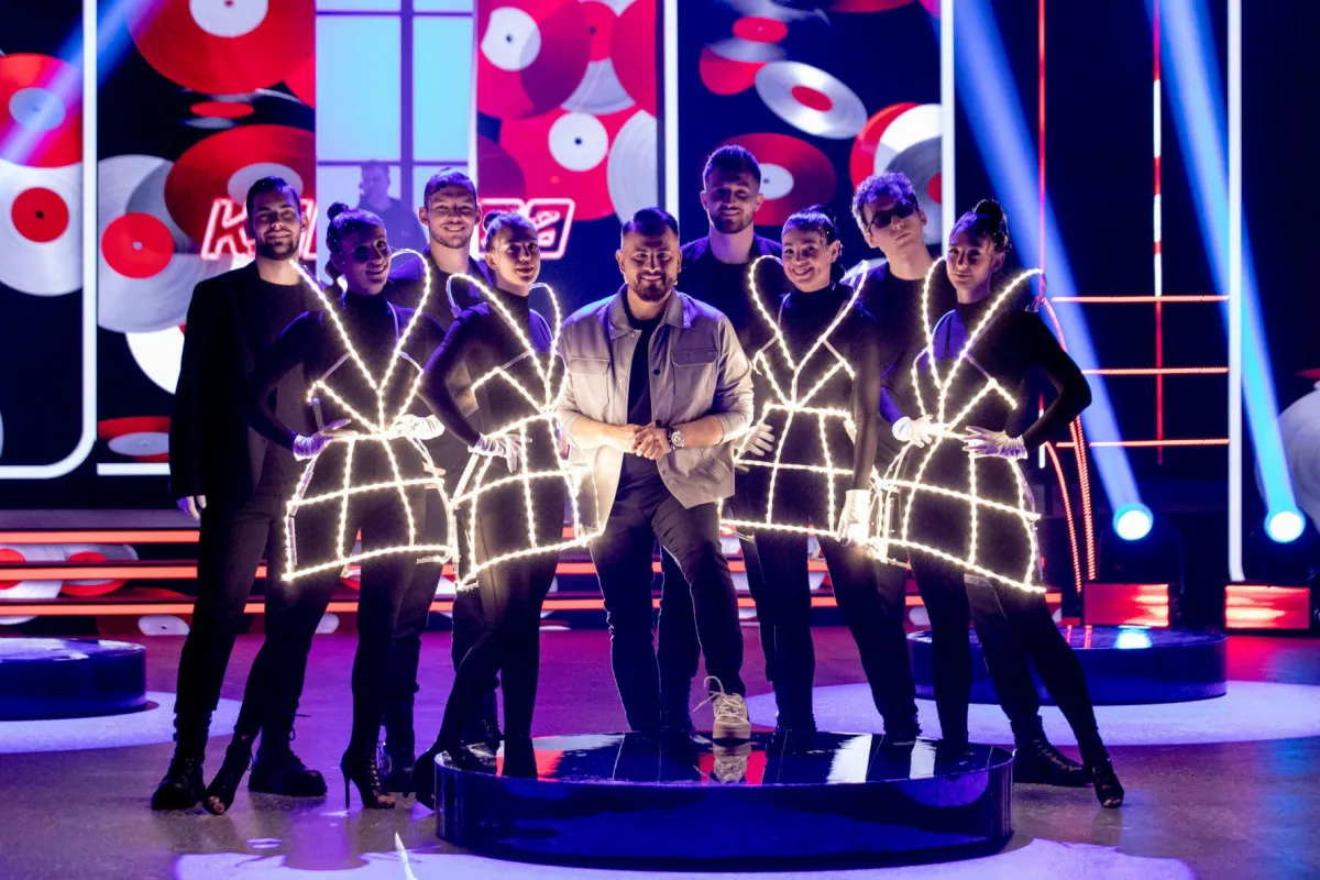 Neonowa grupa VOLT oraz Duet Maja Hyży & Kuba Szmajkowski