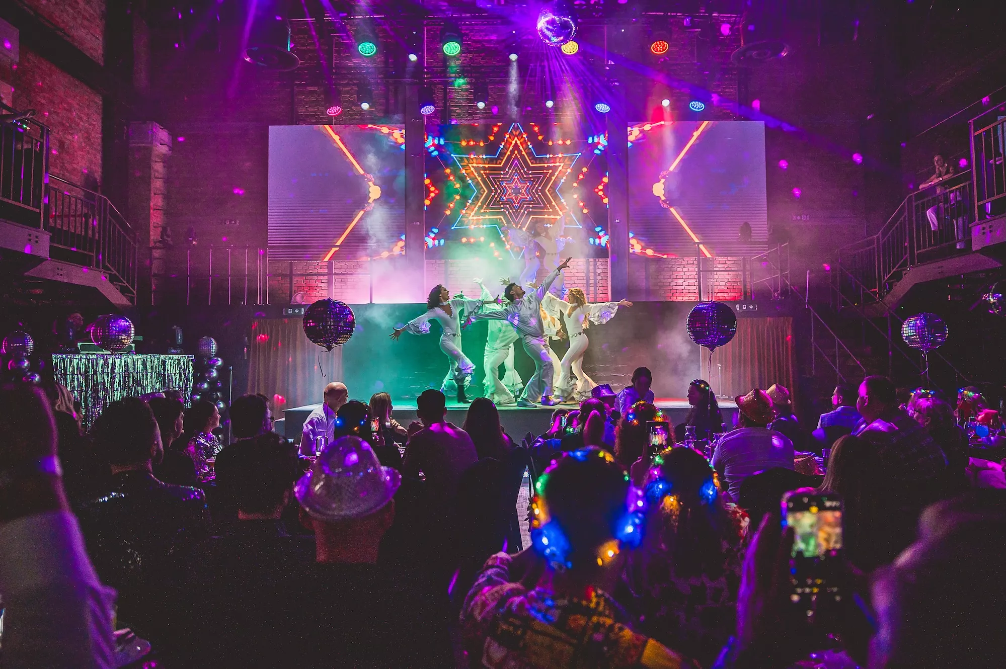 Grupa Volt – PRAPREMIERA ABBA Night Dinner & Show by Agustin Egurrola